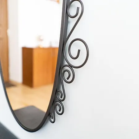 Luxury In The Heart Of The Old Town *