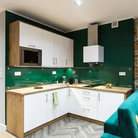 Luxury In The Heart Of The Old Town Apartment